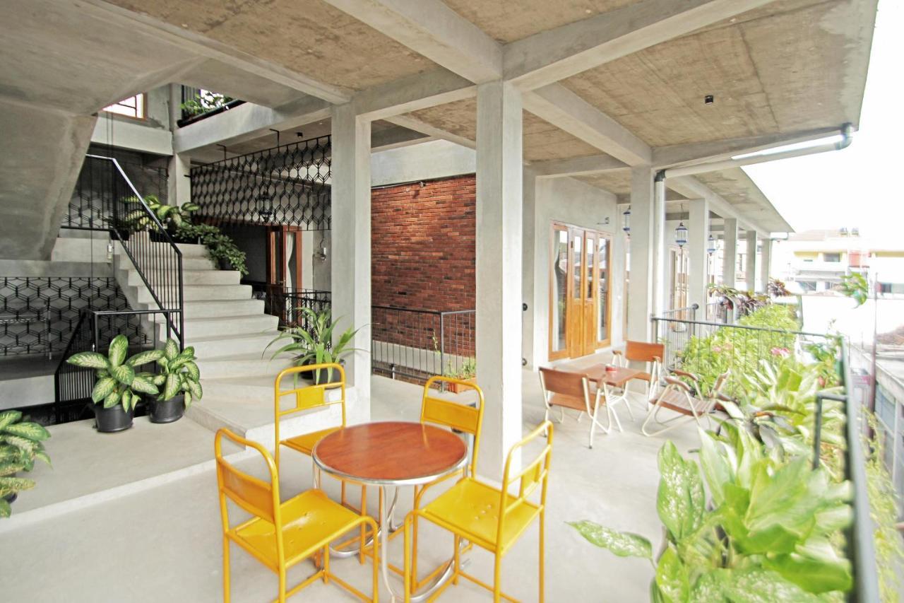 Pawon Cokelat Guesthouse Yogyakarta Exteriér fotografie